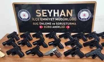 Valizden ve gardıroptan 21 ruhsatsız tabanca çıktı #adana