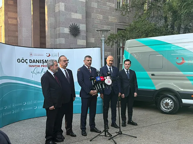 bakan-ciftciden-guvenli-okul-operasyonlarina-iliskin-aciklama-kararli-sekilde-devam-edecek-1789409012770.jpeg Okullarda güvenlik seferberliği! Bakan Çiftçi duyurdu: 7 bakanlık ortak protokol hazırladı