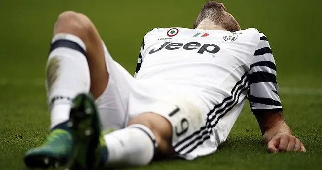 Dani Alves’ten sonra Juventus’a bir şok daha