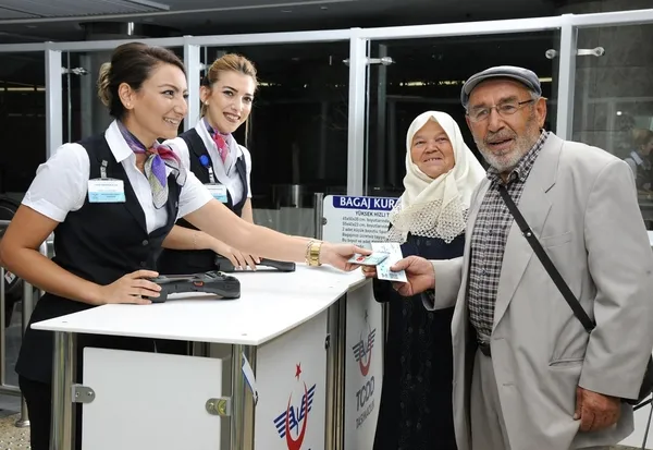 bakan-uraloglu-duyurdu-tren-bileti-bulamayanlar-dikkat-tcddden-yer-acildi-bildirimi-1788772883661.jpeg