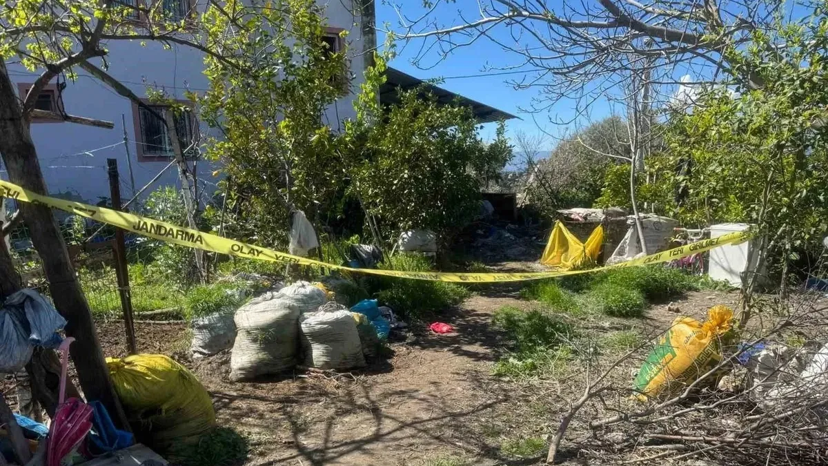 Muğla’da aile faciası: Eşini öldüren koca, aynı silahla kendini vurdu! Muğla’da aile faciası: Eşini öldüren koca, aynı silahla kendini vurdu!