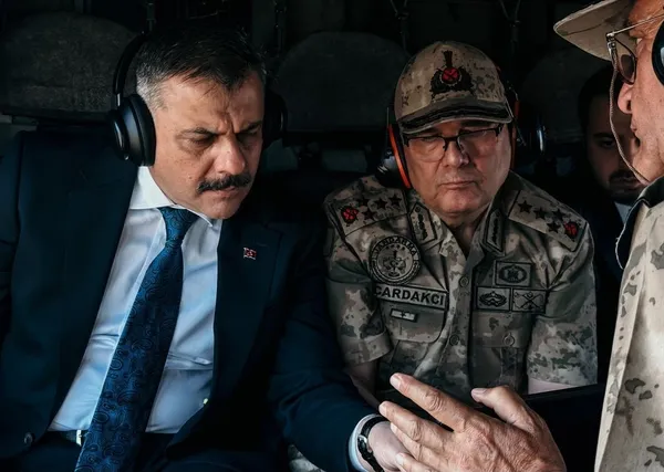 bakan-ciftci-semdinlideki-zirvin-us-bolgesini-ziyaret-etti-1783848470199.jpg