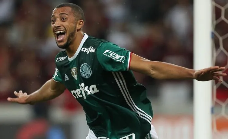 Trabzonspor’un yeni stoperi Palmeiras’tan Vitor Hugo!