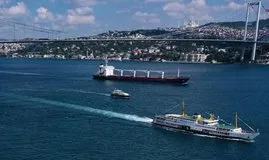 Boğaz’da gemi trafiği çift yönlü kapatıldı