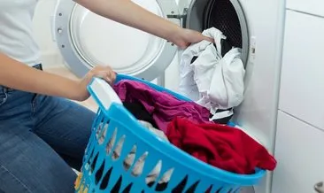 Kullanılamaz hale getiriyor: Asla çamaşır makinesine atmamanız gereken o ürün!