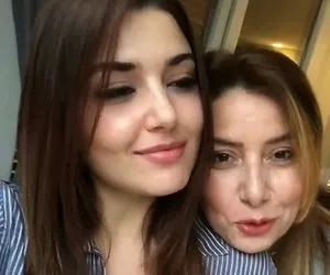 Hande Erçel’in annesi Aylin Erçel için yaptığı paylaşım yürekleri dağladı! Sosyal medyada ilgi odağı oldu