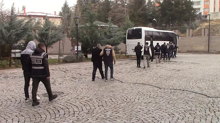 2 milyar 147 milyon TL’lik bungalov vurgunu: Paraları İstanbul’da yiyip krallar gibi yaşadılar!