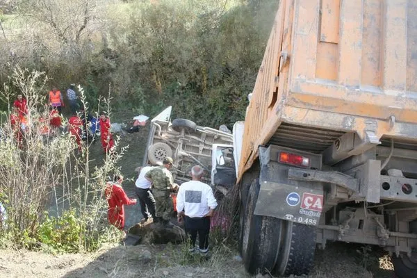 Gümüşhane'de katliam gibi kaza