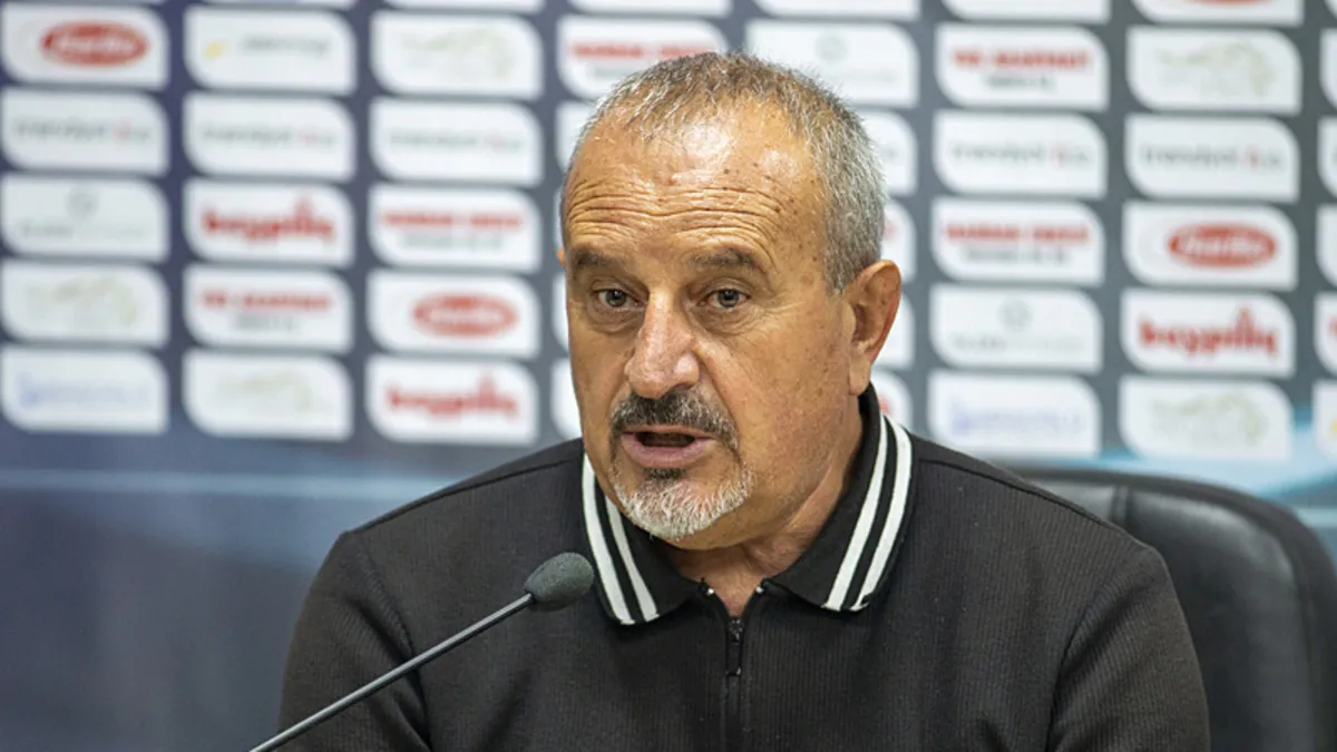 Münir Yıldırım: "Neden penaltımız verilmedi?"