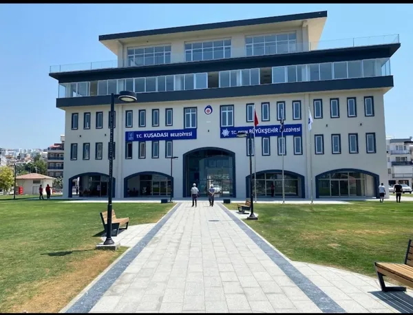 chpli-kusadasi-belediye-baskani-omer-gunelin-2-yil-hapsi-istendi-1762533104550.jpg CHP’li Kuşadası Belediye Başkanı Ömer Günel’in 2 yıl hapsi istendi