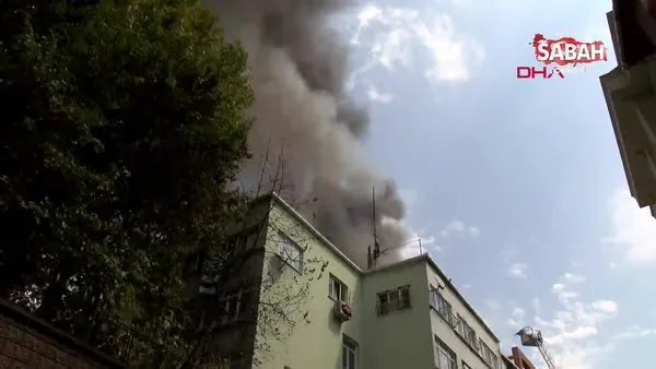 İstanbul Fatih'te öğrenci yurdunda yangın