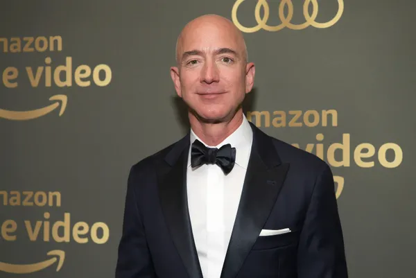 jeff-bezosun-twitterdaki-trol-ordusu-gizli-belgeler-ifsa-oldu-1617273300027.jpg Jeff Bezos’un Twitter'daki trol ordusu! Gizli belgeler ifşa oldu