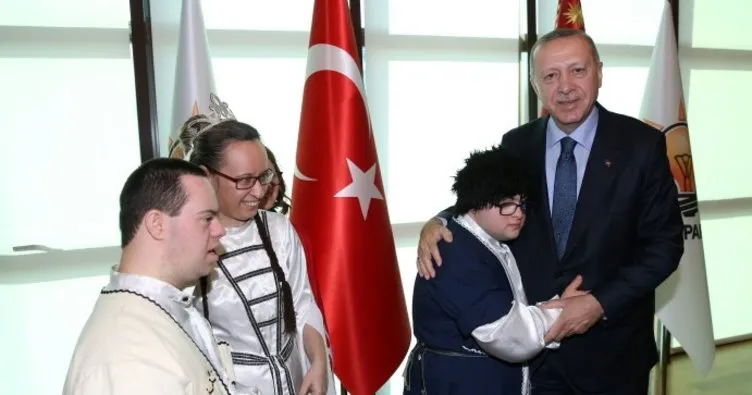 Başkan Erdoğan engellilerle bir araya geldi!