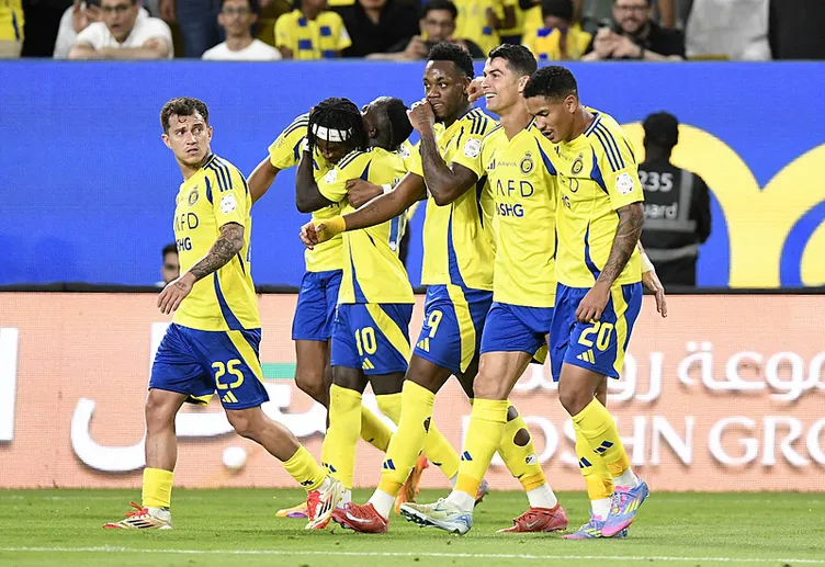 Cristiano Ronaldo’dan muazzam bir gol! Dünya rekoruna bir adım daha yaklaştı...