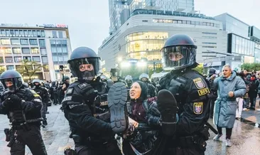 Yahudi aydınlar bile isyan etti