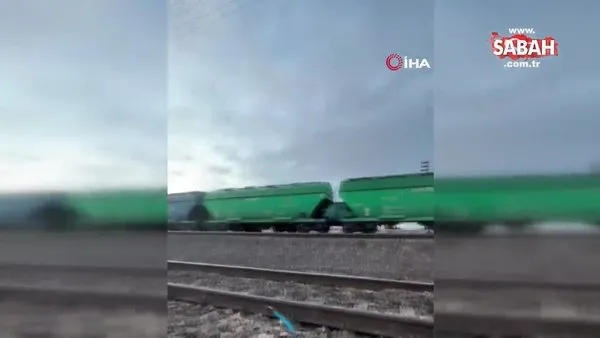 Polonyalı çiftçiler Ukrayna sınırını kapatıp, mısırı demir yoluna döktü