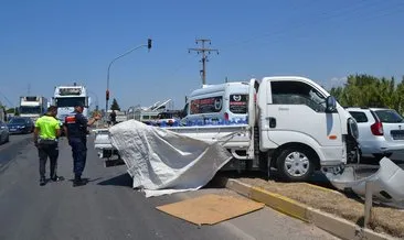 Ayvalık’ta TIR ile kamyonet çarpıştı! 1 kişi yaralandı #balikesir