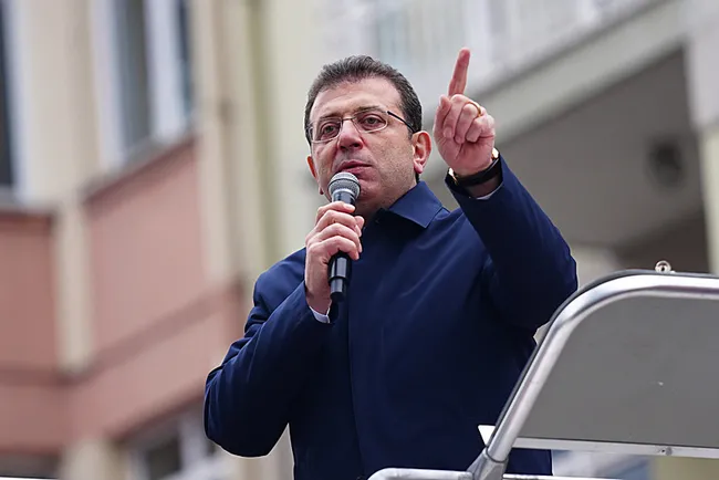 son-dakika-ekrem-imamoglu-hakkinda-iddianame-kabul-edildi-iste-hakim-karsisina-cikacagi-tarih-1739355219802.jpeg