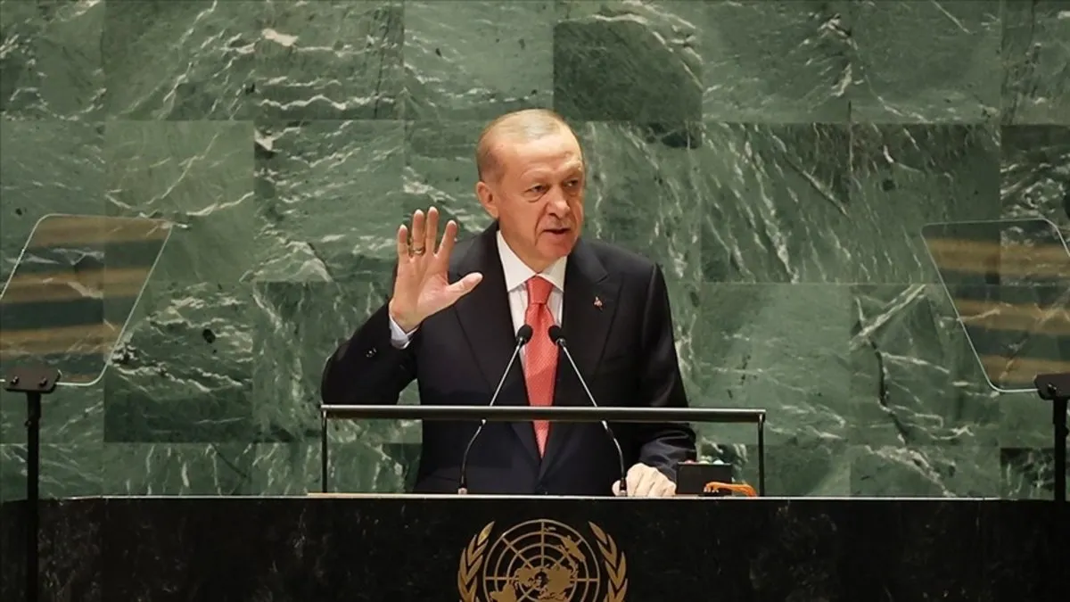CHP’nin fonladığı TELE 1’de skandal KJ! Başkan Erdoğan’ı eli kanlı katille bir tuttular