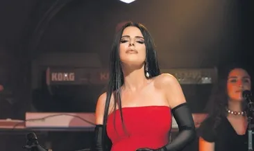 Simge’den iki gün üst üste konser