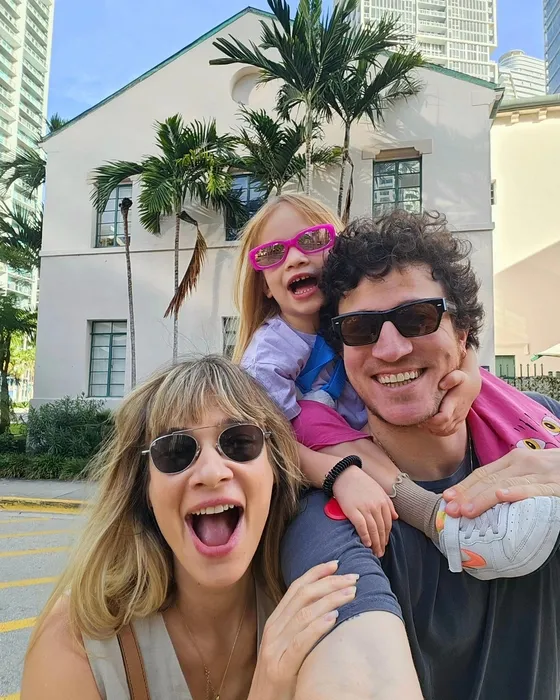 Oyuncu Müge Boz’dan ailesiyle yeni paylaşım geldi! Hayranları adeta beğeni yağmuruna tuttu...