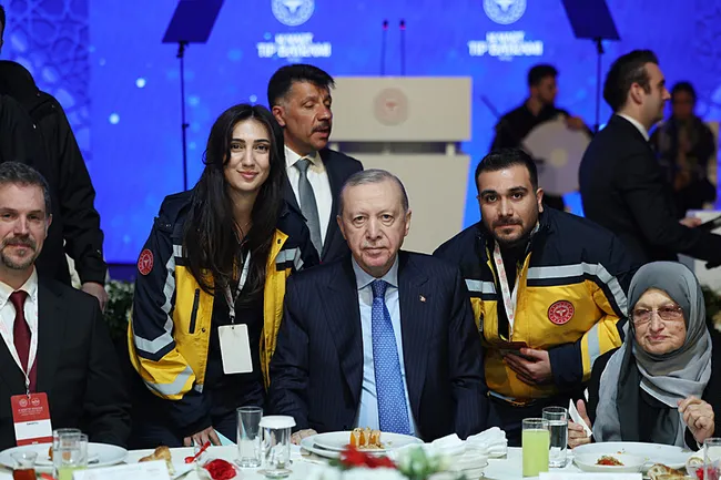 SON DAKİKA I Başkan Erdoğan: Türkiye krize çözüm arıyor