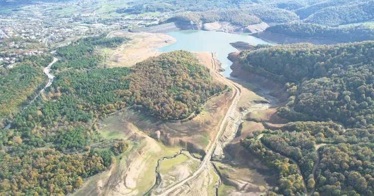 Sular çekildi tarihi yol ortaya çıktı