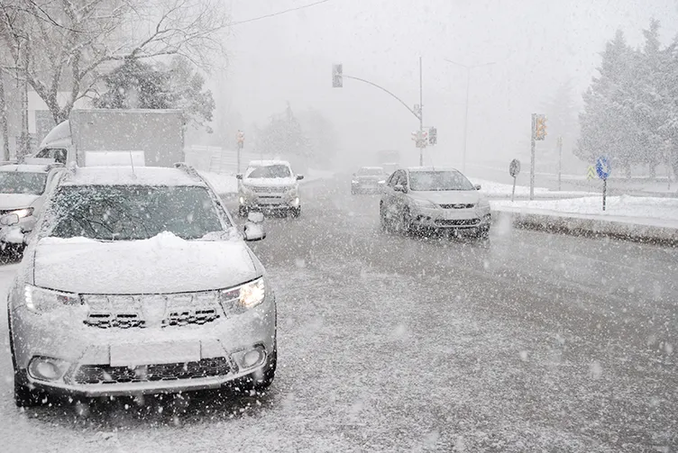 SON DAKİKA | Meteoroloji ve İstanbul Valiliği’nden peş peşe uyarı! O tarihe dikkat: Hem kar hem yağmur...