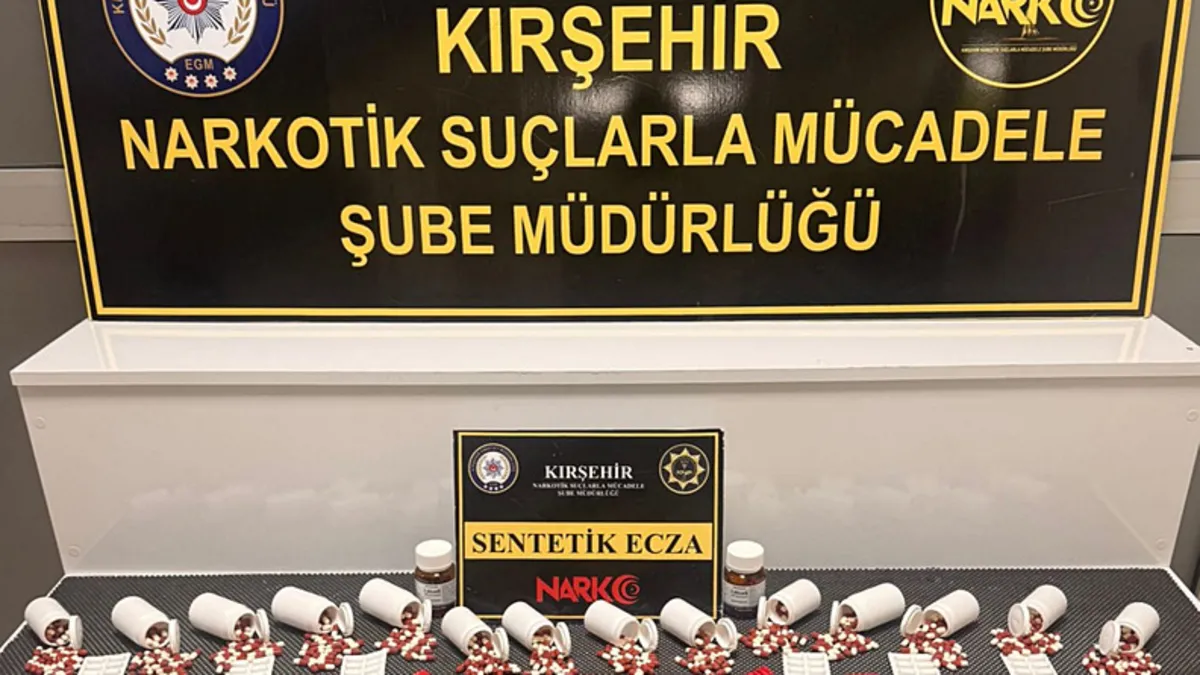 Kırşehir’de uyuşturucu operasyonu: 3 kişi tutuklandı Kırşehir’de uyuşturucu operasyonu: 3 kişi tutuklandı