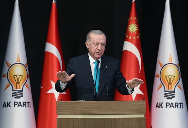 son-dakika-ak-partinin-son-oy-orani-aciklandi-chp-dususte-genel-sekterer-inan-duyurdu-1752140502375.jpg AK Parti oy oranı ne kadar? CHP'de düşüş eğilimi! İşte son anket sonuçları