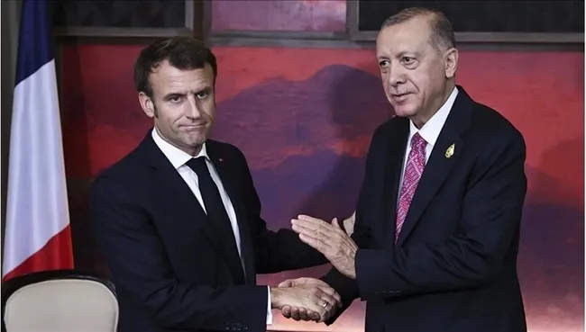 son-dakika-baskan-erdogan-macron-ile-gorustu-1738958890660.jpeg SON DAKİKA | Başkan Erdoğan Macron ile görüştü