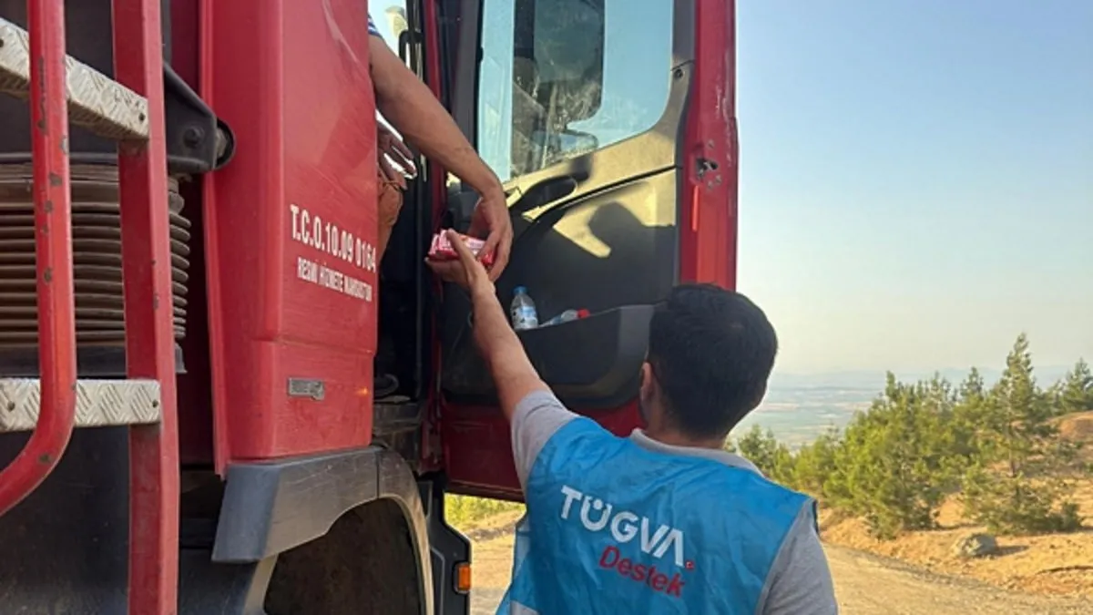 TÜGVA Destek Platformu yangın bölgesinde yardım çalışmalarına katılıyor