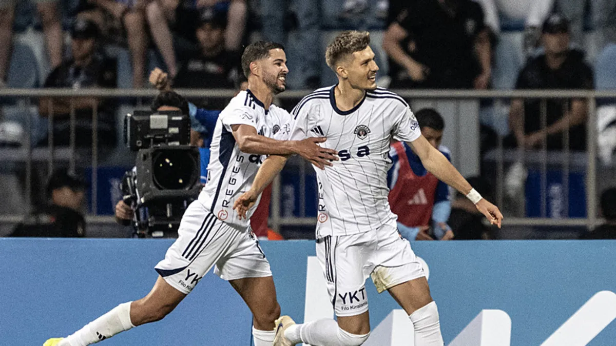 Kasımpaşa’da Adrian Benedyczak gollerini sürdürdü!