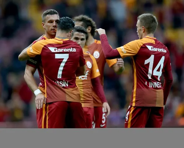 Galatasaray Dersimspor maçından kareler