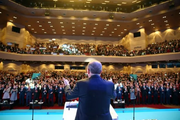 Erdoğan Cumhurbaşkanlığı Sistemi Sempozyumu'na katıldı