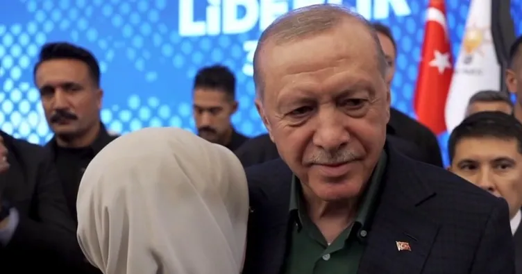 Başkan Erdoğan’ın tarihi konuşması sırasında Emine Erdoğan gözyaşlarına hakim olamadı