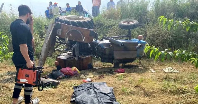 Tarsus’ta traktör sürücüsü devrilen aracın altında kalarak öldü
