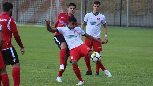 4. Lig'den Beşiktaş'a transfer oluyor