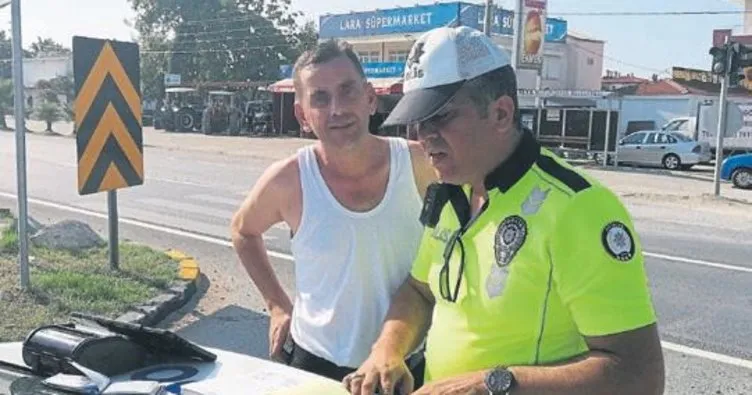 Polisin sürücü ile sabır testi