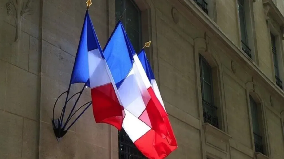 Frankreich wird zwei iranische Diplomaten abschieben