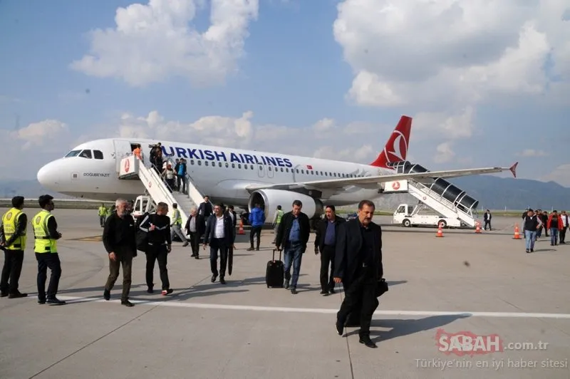 Istanbul Havalimani Ndan Sirnak A Gelen Ilk Ucak Su Tankiyla Karsilandi Sayfa 6