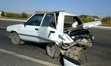 Şanlıurfa’da 2 otomobil çarpıştı: 1 yaralı #sanliurfa