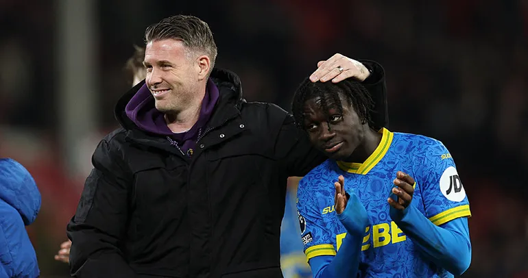 Premier Lig devlerinden Mateus Mane harekatı!