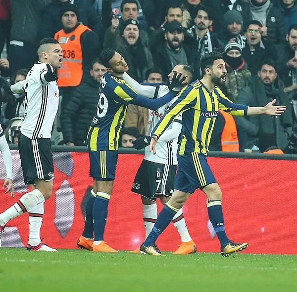 Beşiktaş - Fenerbahçe (Ziraat Türkiye Kupası) derbisinden kareler