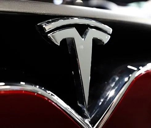 Tesla`nın işten çıkarmayı planları sürüyor