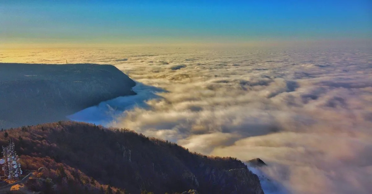 bursa nin uzerini kaplayan bulutlar
