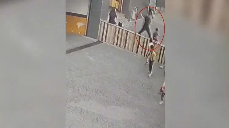 Alışveriş merkezi otoparkında küçük çocuğu darp etmişti: O vicdansız hakkında çarpıcı detay!