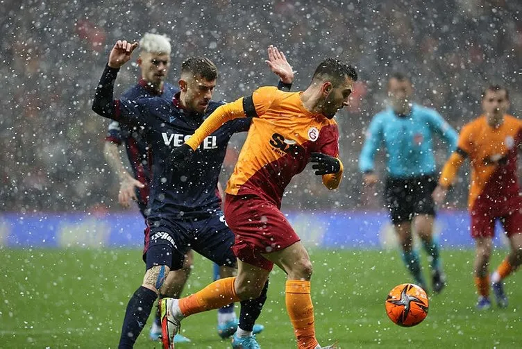 Son dakika: Uğurcan Çakır’ın o anları Galatasaray - Trabzonspor maçına damga vurdu! Sosyal medya onu konuştu...