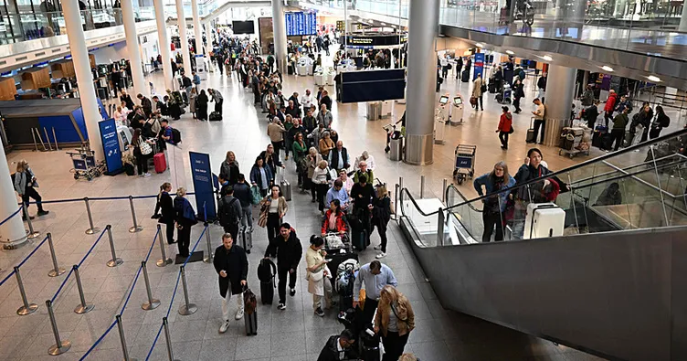 Kuzey Avrupa’da dron kaosu: Oslo ve Kopenhag havalimanları felç oldu