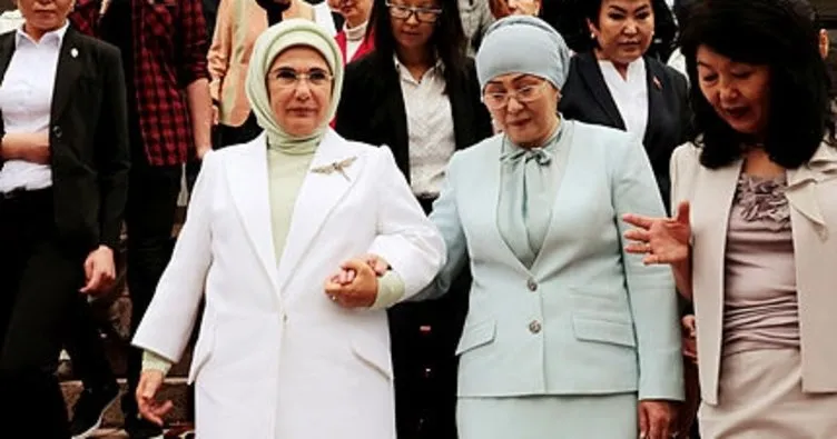 Emine Erdoğan, Cengiz Aytmatov Salonu’nun açılışını yaptı